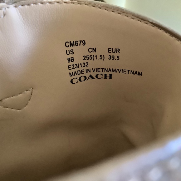 Coach Pauline Suede Bootie Western Style Coconut SZ 9 NWOT - Picture 12 of 16